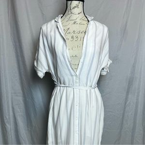 Classy and Flattering Button Down Spring Dress